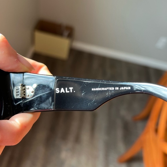 Salt optics handcrafted in Japan polarized sunglasses - Picture 6 of 7